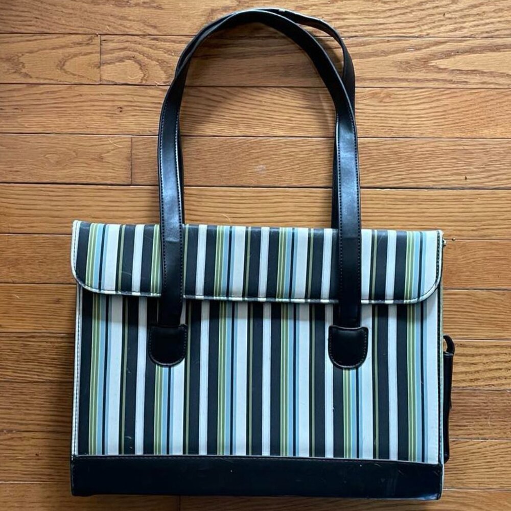 Laptop Shoulder Bag, Striped 15" Flip-top